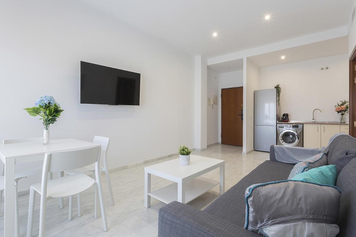Luxsevilla Moderno 1 Room Piscina Parking 볼무요스 외부 사진